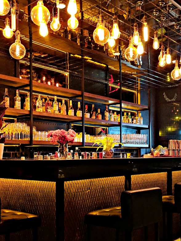 NOVA Spirit - Concept Bar